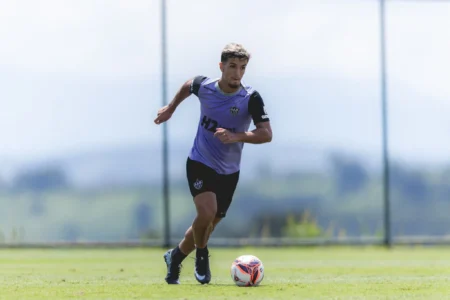 Atlético-MG: Retorno de meia impulsiona preparação para a final