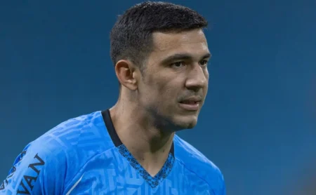 Balbuena relata choque após grave lesão de Marlon em Grêmio x Vitória: “Impacto visual muito forte”