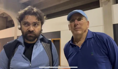 Bastidores: Impacto das divergências entre Textor e o clube social no Botafogo, dentro e fora de campo.