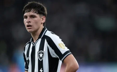 Botafogo encara sequência desafiadora no Brasileirão após eliminação na Libertadores