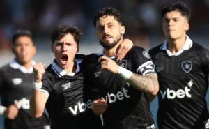 Botafogo inicia maratona de 19 jogos até a Copa do Mundo contra o Athletico-PR Botafogo inicia maratona de 19 jogos até a Copa do Mundo contra o Athletico-PR