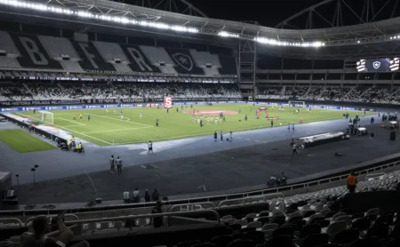 Botafogo jogará contra o Internacional no Mané Garrincha devido à indisponibilidade do Nilton Santos.