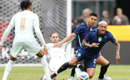 Brasil acumula apenas uma vitória em nove jogos contra campeões mundiais