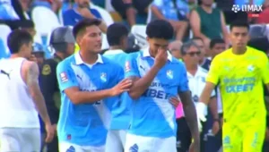 Brasileiro do Sporting Cristal denuncia racismo de rival argentino no Campeonato Peruano