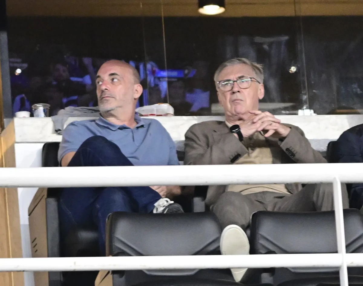 Carlo Ancelotti acompanha Botafogo x Flamengo no Nilton Santos Carlo Ancelotti acompanha Botafogo x Flamengo no Nilton Santos