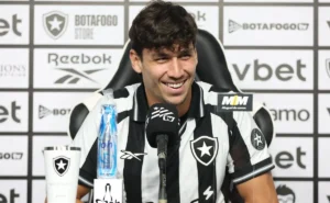 Carlos Eduardo Mansur exalta contratação de Nahuel Ferraresi como reforço tático para o Botafogo Carlos Eduardo Mansur exalta contratação de Nahuel Ferraresi como reforço tático para o Botafogo