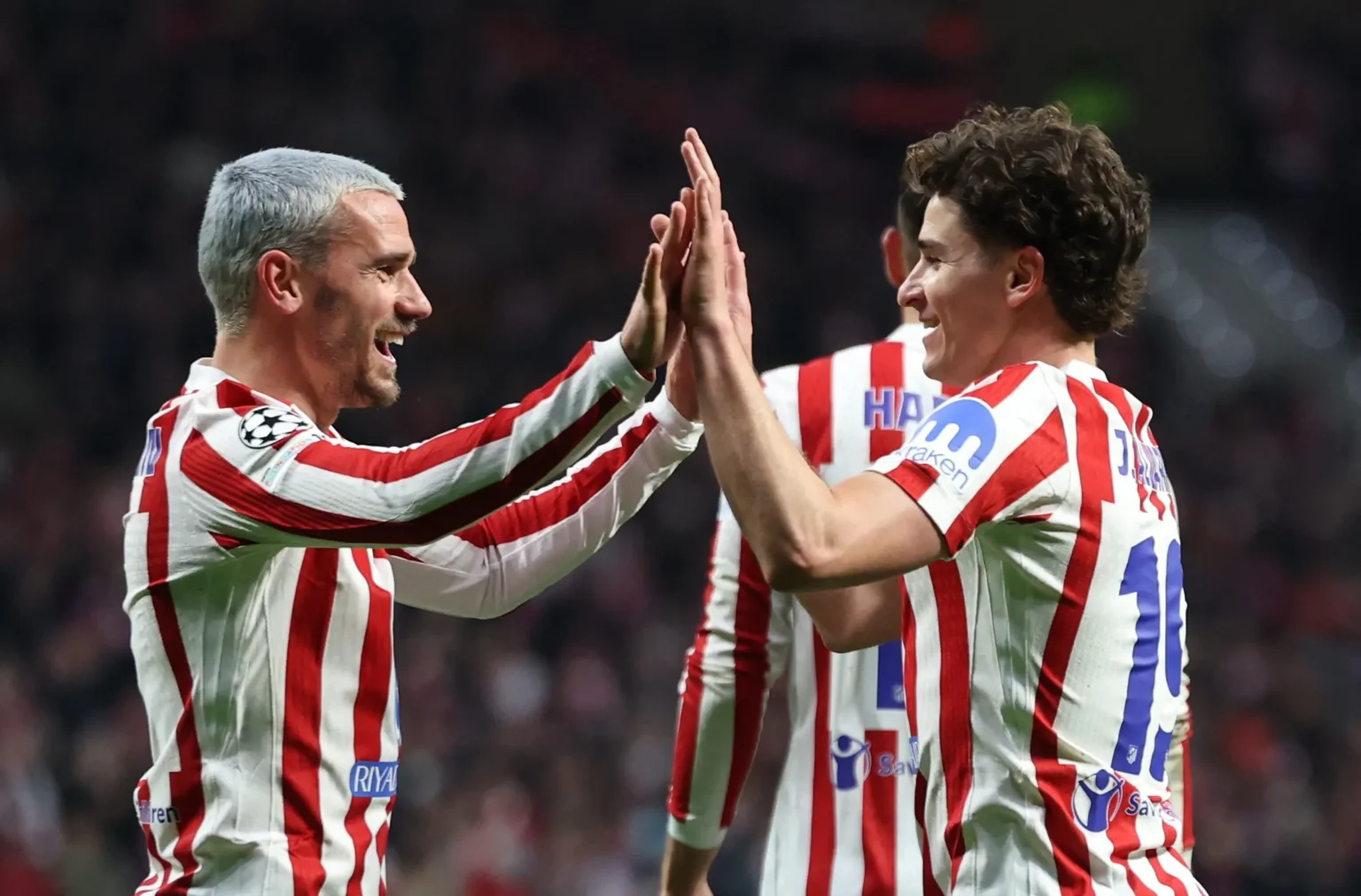 Cartola Campeões: Rodada 12 define os oito times das quartas; veja quando fecha o mercado