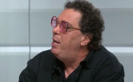 Casagrande questiona anulação de gol do Santos contra o Cruzeiro: “Qual o motivo?”