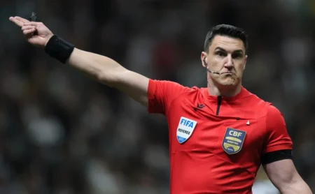 CBF designa Rafael Klein para Palmeiras x Botafogo na 7ª rodada do Brasileirão