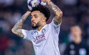 Claudinho, do Santos, deve continuar no Al-Sadd após rumores de conflitos no Catar