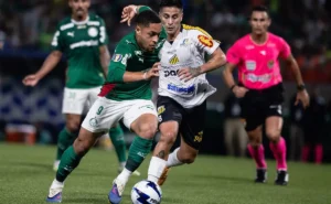 Com novidades sobre Vitor Roque, confira a provável escalação do Palmeiras contra o Novorizontino