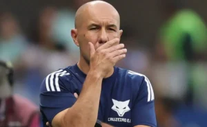 Contratação de Leonardo Jardim: bastidores do acerto e cronologia com a saída de Filipe Luís Contratação de Leonardo Jardim: bastidores do acerto e cronologia com a saída de Filipe Luís