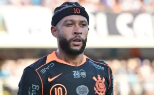 Corinthians enfrenta desafios no ataque e Dorival busca soluções imediatas