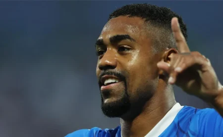 Corinthians estuda a contratação de Malcom por empréstimo ou via cláusula da FIFA