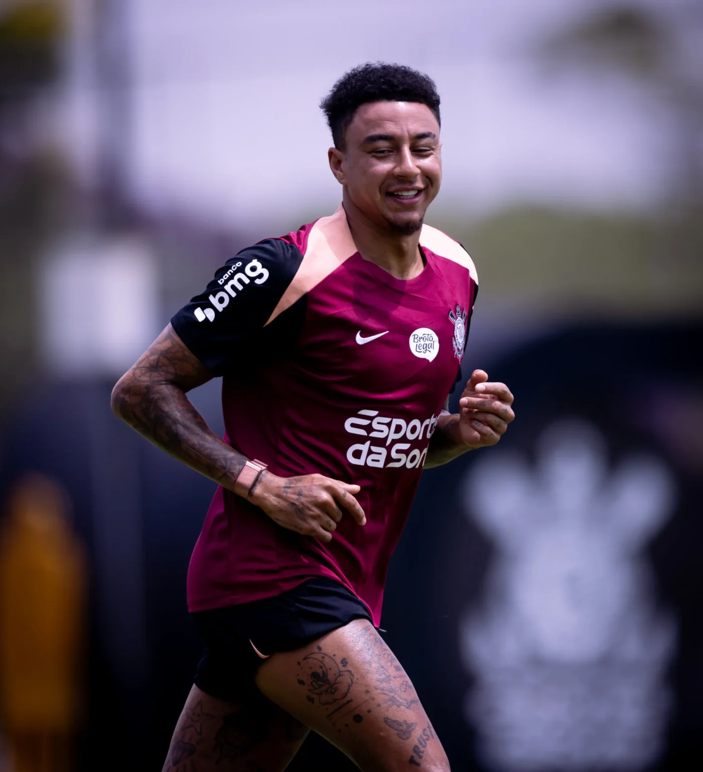 Corinthians anuncia a contratação do atacante inglês Jesse Lingard: "Novo louco do bando"