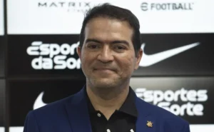 Corinthians economiza R$ 19,5 milhões anuais com reformulação e 11 saídas