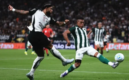 Corinthians perde para o Coritiba em casa e enfrenta pressão crescente na temporada