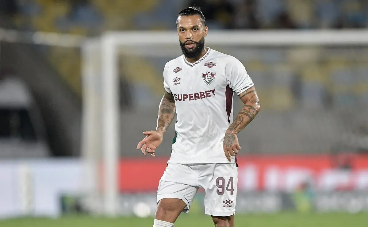 Corinthians desmente rumores e não contratará Otávio, volante do Fluminense Corinthians desmente rumores e não contratará Otávio, volante do Fluminense