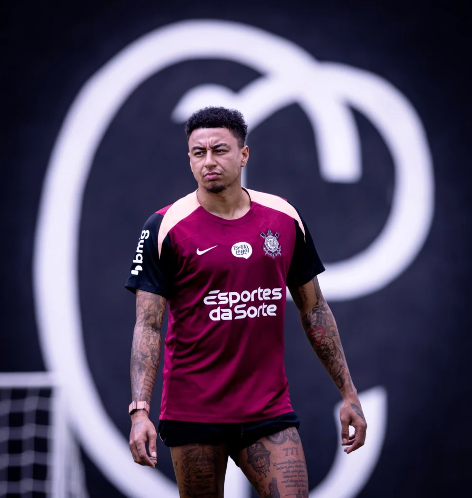 Corinthians aguarda mais dez dias para estreia de Jesse Lingard: cautela na preparação Corinthians aguarda mais dez dias para estreia de Jesse Lingard: cautela na preparação