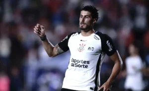 Corinthians mantém posição e não cede Pedro Raul com rateio salarial