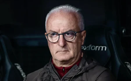 Corinthians x Chapecoense: seis pendurados geram alerta no Brasileirão