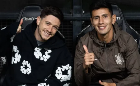 Corinthians oferece Angileri e Dieguinho por João Paulo, mas Santos recusa a troca