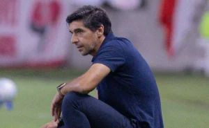 Craque Neto critica Abel Ferreira e detona o Palmeiras: “Só chutão para frente”