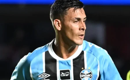 Cristaldo condiciona trabalho a saída de Pavón do Grêmio e ida para o Talleres-ARG