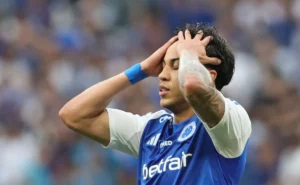 Cruzeiro avalia condição de Kaio Jorge para jogo contra o Vasco após ausência no treino