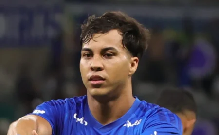 Cruzeiro enfrenta baixa para o jogo contra o Flamengo: Kaio Jorge e mais três desfalques confirmados