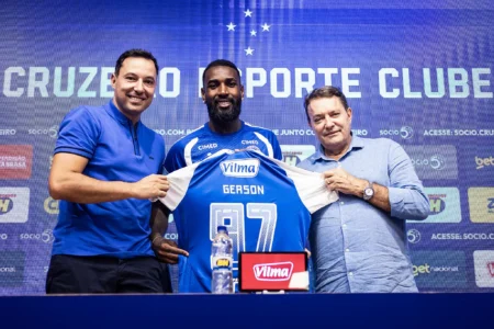 Cruzeiro encerra janela de transferências com recorde de contratações; veja o balanço