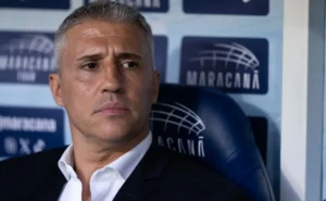 Cruzeiro observa Hernán Crespo como alternativa a Tite em possível demissão