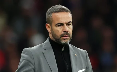 Cruzeiro tem Artur Jorge como prioridade e negociações avançam com discrição.