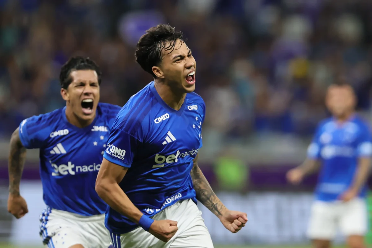 Cruzeiro vence, mas atuação de Tite gera dúvidas Cruzeiro vence, mas atuação de Tite gera dúvidas
