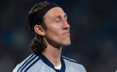 Cássio fala pela primeira vez após lesão no joelho: “Vou voltar ainda mais forte”