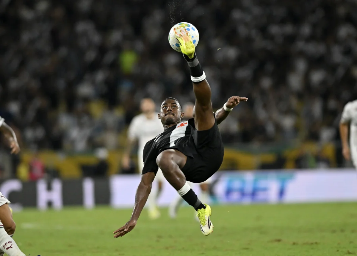 Cuiabano acerta com o Vasco e terá reencontro com o Grêmio, clube que o revelou