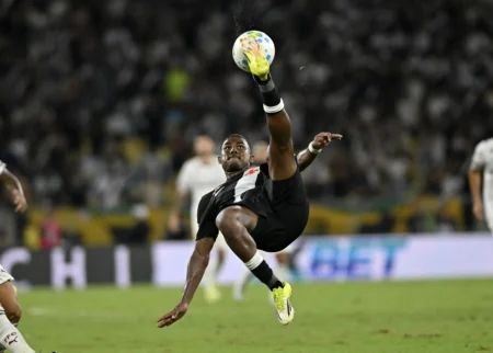 Cuiabano acerta com o Vasco e terá reencontro com o Grêmio, clube que o revelou