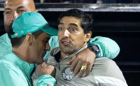 Demissão de Abel Ferreira: Leila Pereira discorda, Tiago Leifert aprova