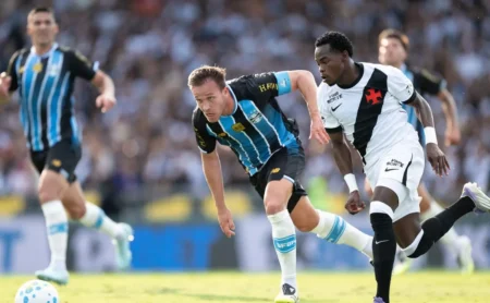 Derrota revela fragilidades do Grêmio e exige ajustes urgentes Derrota revela fragilidades do Grêmio e exige ajustes urgentes