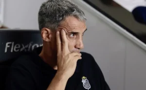 Desfalques no Santos: Vojvoda não terá Neymar, Zé Rafael e Lucas Veríssimo contra o Mirassol