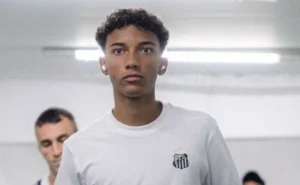 Diretoria do Santos avança em renovação com Robinho Jr. após reunião.