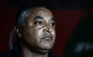 Dirigentes do São Paulo pressionam por saída de Roger Machado após 13 dias; Rui Costa também em risco