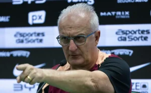 Dorival Júnior permanece como técnico do Corinthians após sequência de 7 jogos sem vitória