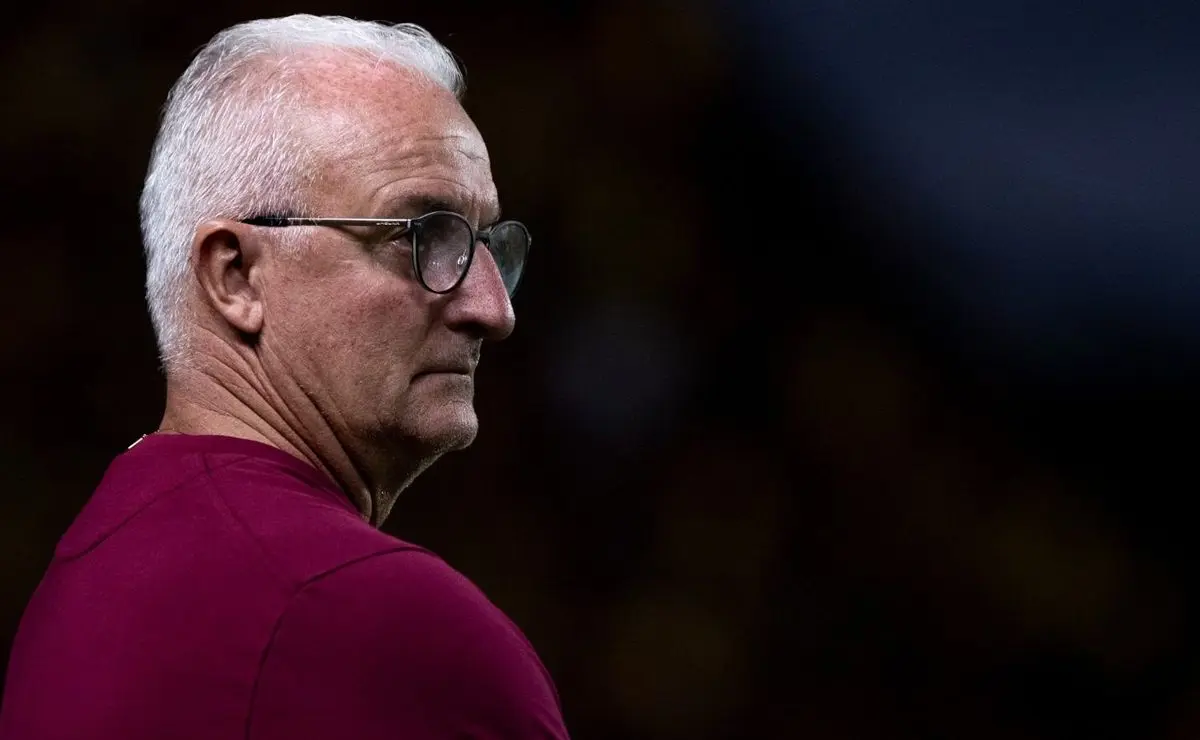 Dorival Júnior lamenta falta de sorte do Corinthians contra o Santos na Vila Belmiro Dorival Júnior lamenta falta de sorte do Corinthians contra o Santos na Vila Belmiro