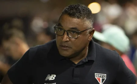 Duas derrotas seguidas no Brasileiro acendem alerta no São Paulo e revoltam a torcida