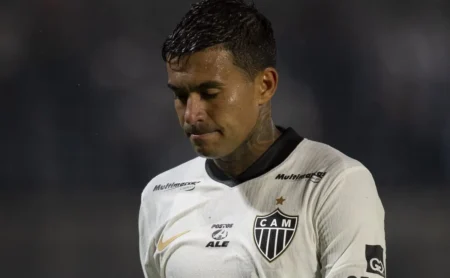 Dudu lamenta confusão no Mineirão e título perdido para o Cruzeiro: “Pedir desculpas ao nosso torcedor”