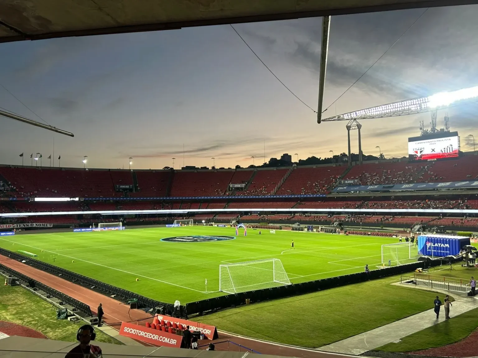 Empresa retira ação milionária contra o São Paulo após rescisão contratual no Morumbi