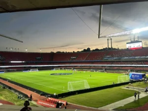Empresa retira ação milionária contra o São Paulo após rescisão contratual no Morumbi