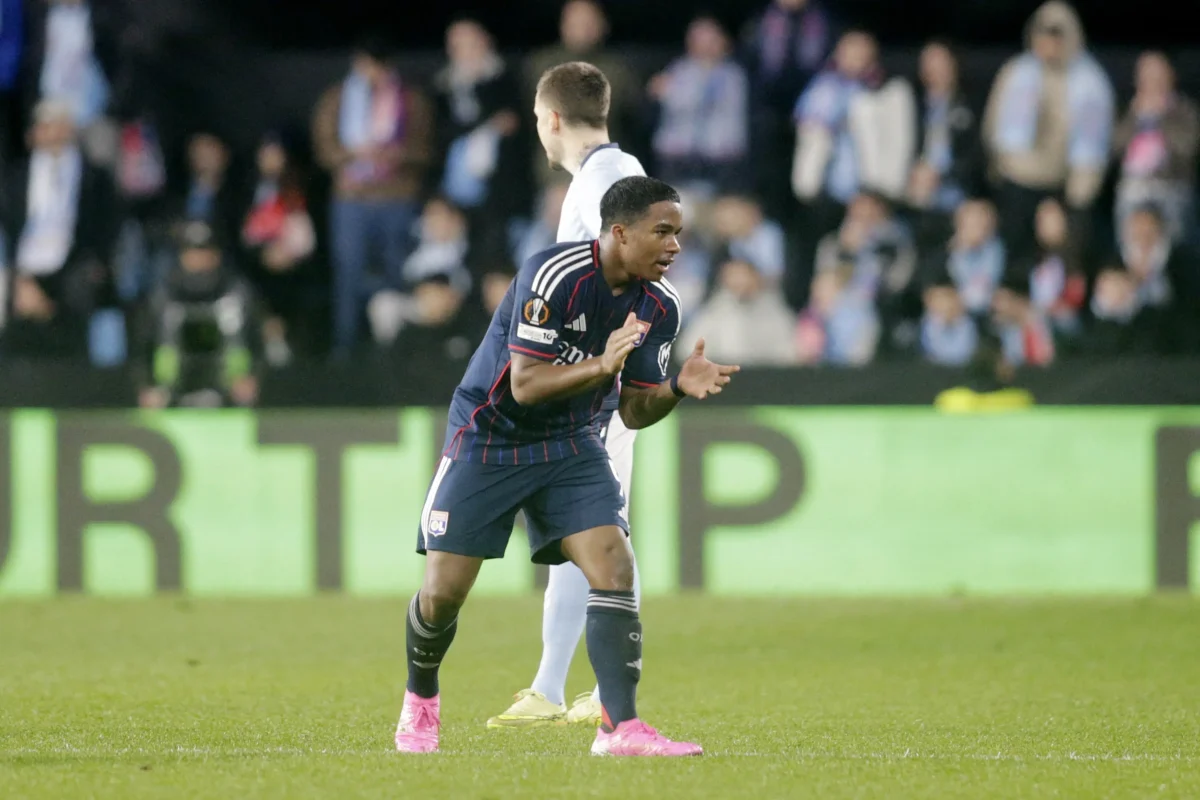 Endrick reforça união após retorno à Seleção: "Formar uma nova família"