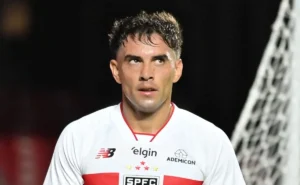 Enzo Dias retorna ao São Paulo após recuperação de lesão Enzo Dias retorna ao São Paulo após recuperação de lesão